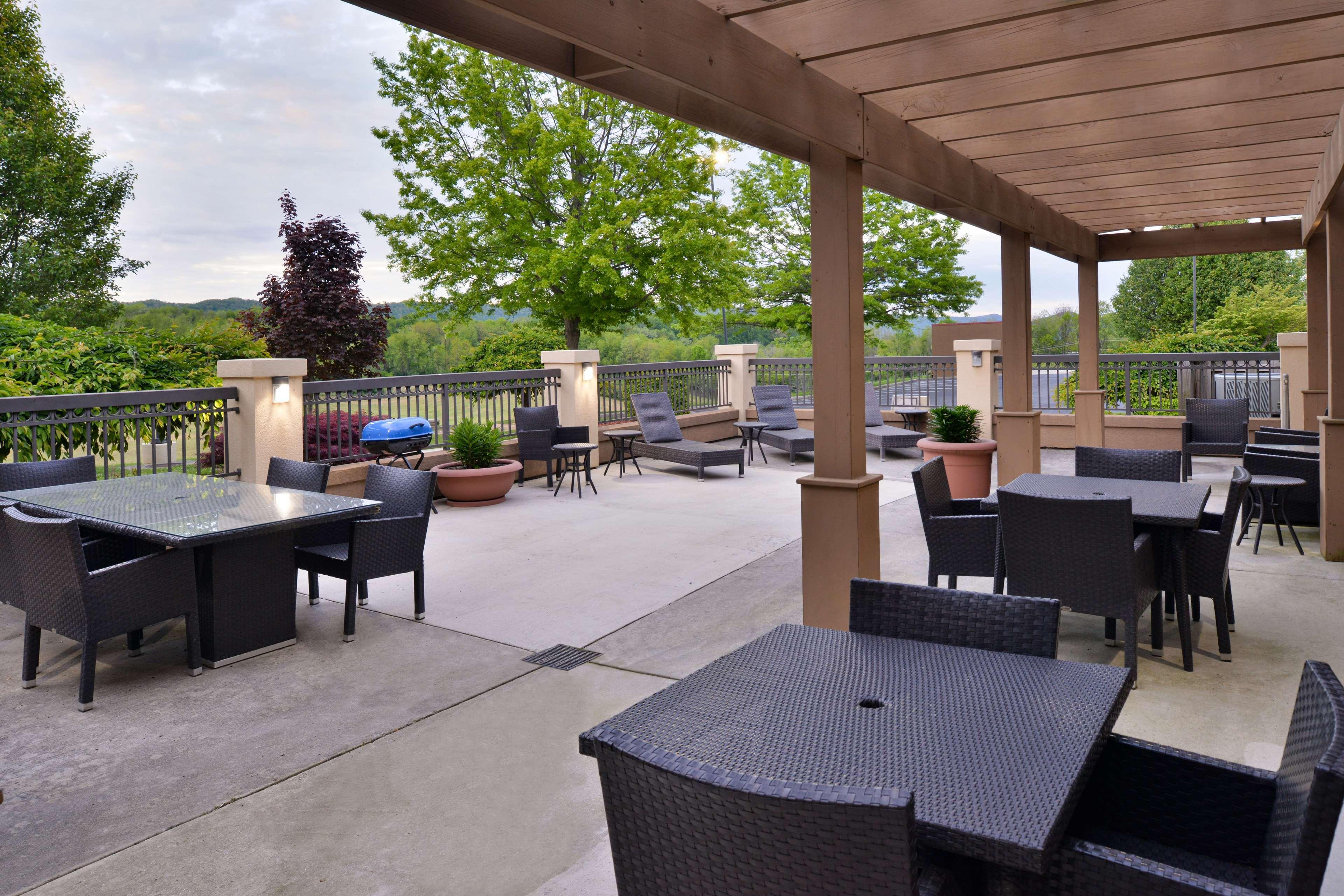 Hampton Inn Wytheville Exterior foto